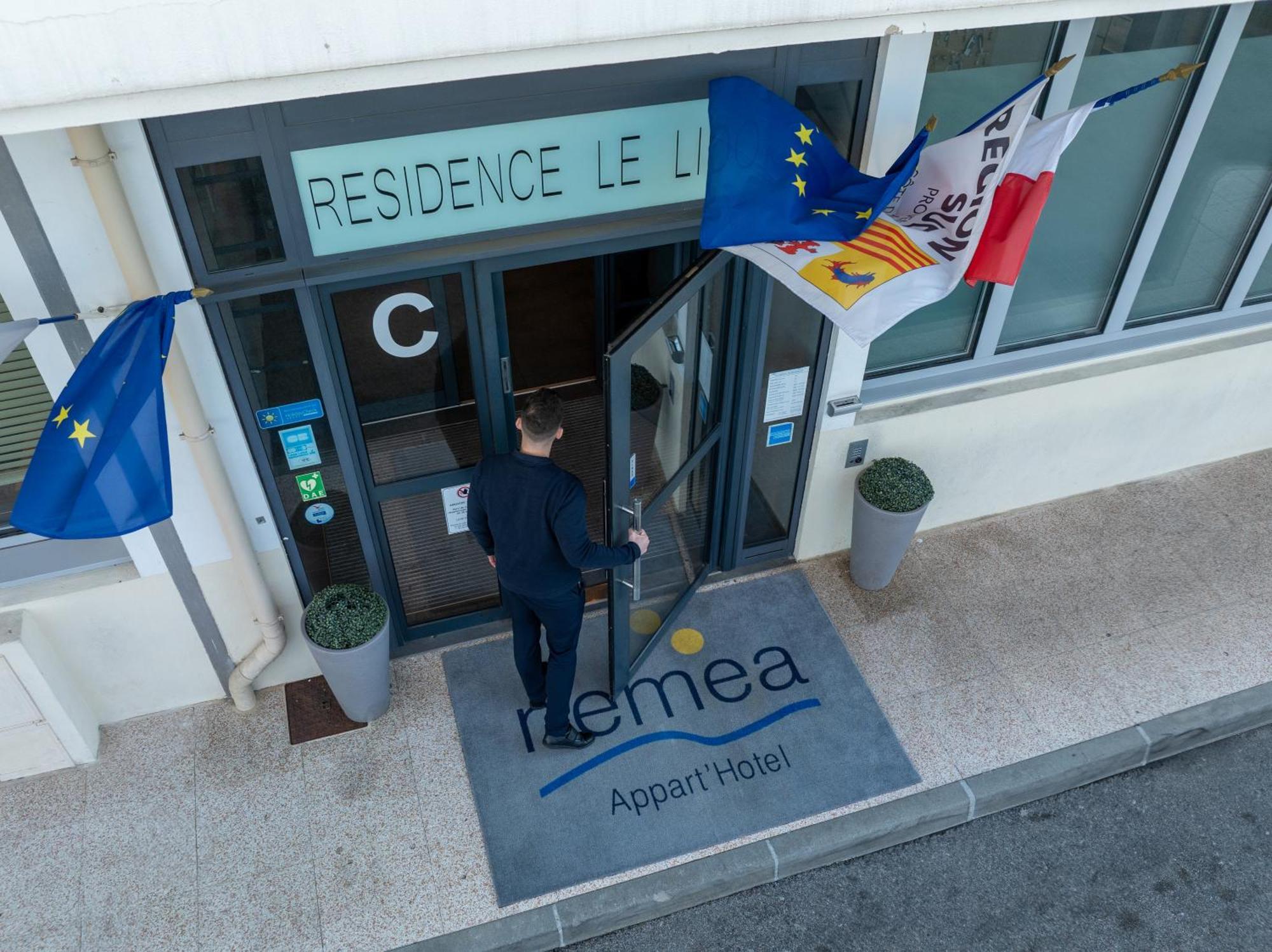Nemea Appart Hotel Le Lido Cagnes Sur Mer Экстерьер фото